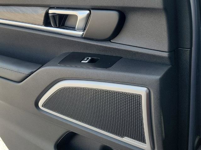 Used 2020 Kia Telluride EX w/ Towing Package FWD image 19