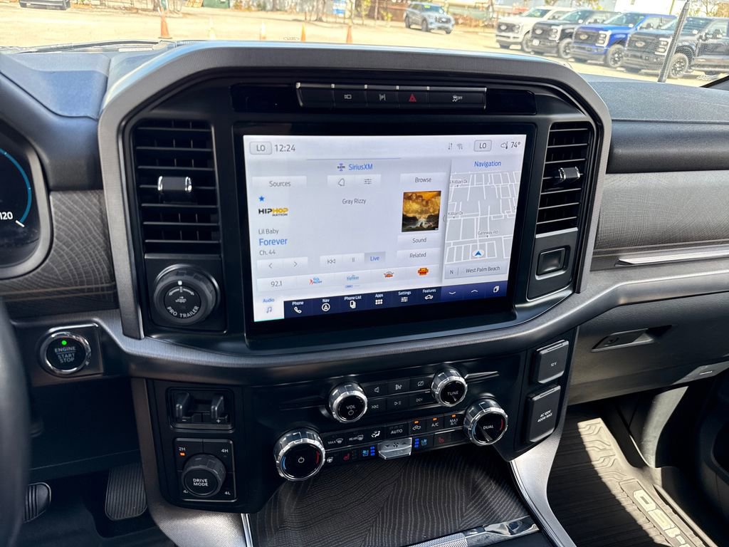 Certified 2022 Ford F150 Platinum w/ Equipment Group 701A High image 20