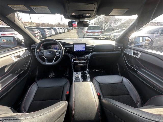 Certified 2023 Ford Explorer ST-Line w/ Class IV Trailer Tow Package image 10