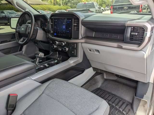 Certified 2025 Ford F150 Lightning XLT AWD/4WD image 15