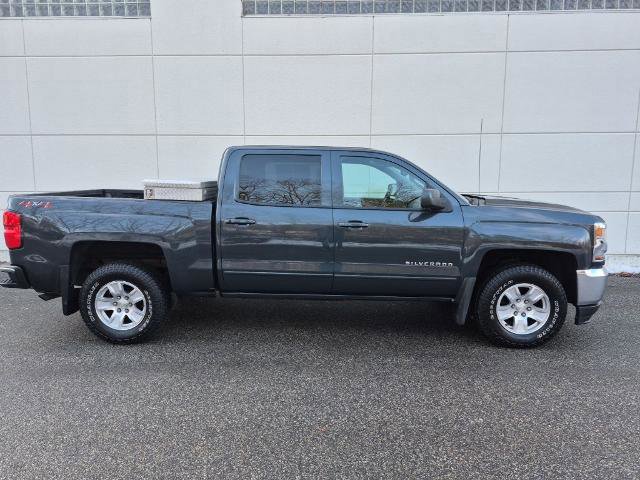 Used 2018 Chevrolet Silverado 1500 LT w/ All Star Edition image 2