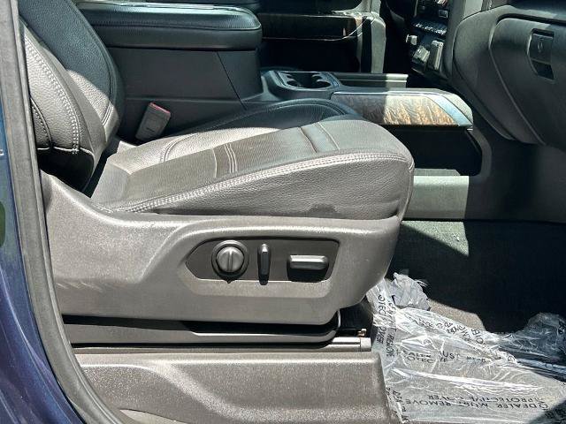 Used 2021 GMC Sierra 2500 Denali w/ Denali Ultimate Package AWD/4WD image 39