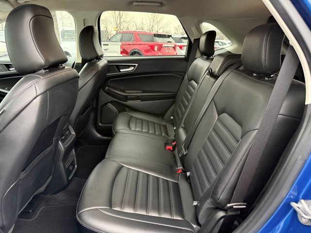 Certified 2022 Ford Edge SEL image 16