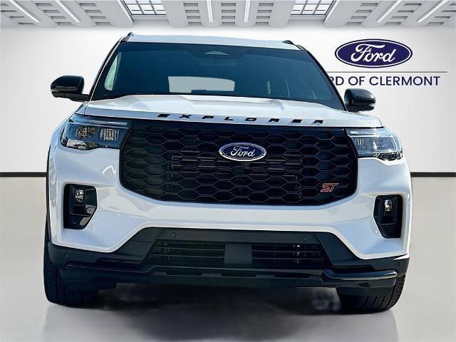 Certified 2025 Ford Explorer ST image 2