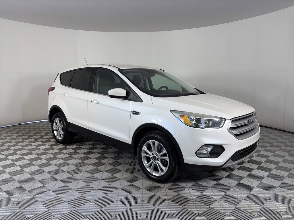 Certified 2019 Ford Escape SE