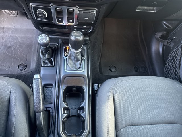 Used 2023 Jeep Wrangler Sport AWD/4WD image 21