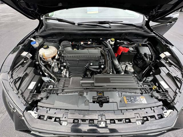 Certified 2023 Ford Escape Platinum AWD/4WD image 7