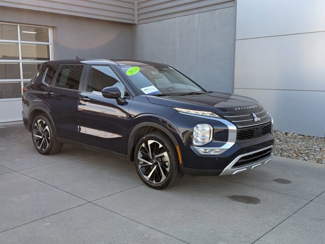 Used 2023 Mitsubishi Outlander SE image 7