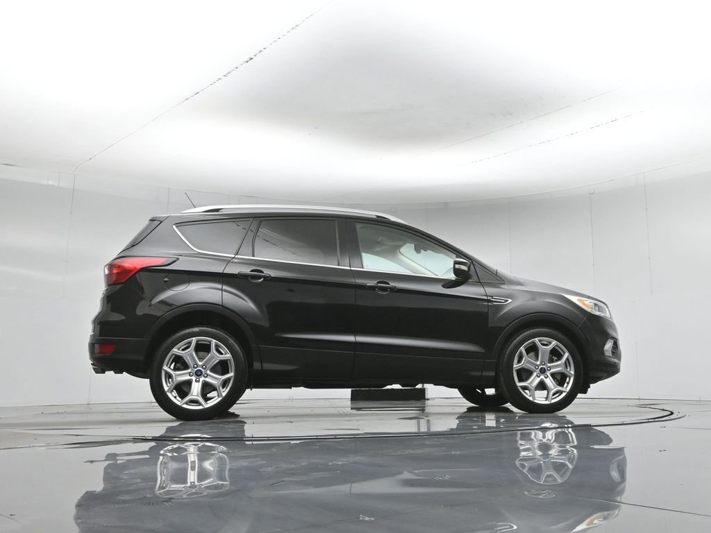 Certified 2019 Ford Escape Titanium FWD image 9