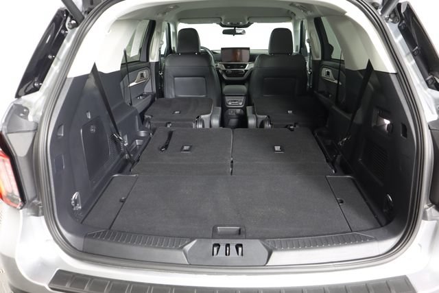 Certified 2025 Ford Explorer Active w/ Active Comfort Package AWD/4WD image 62