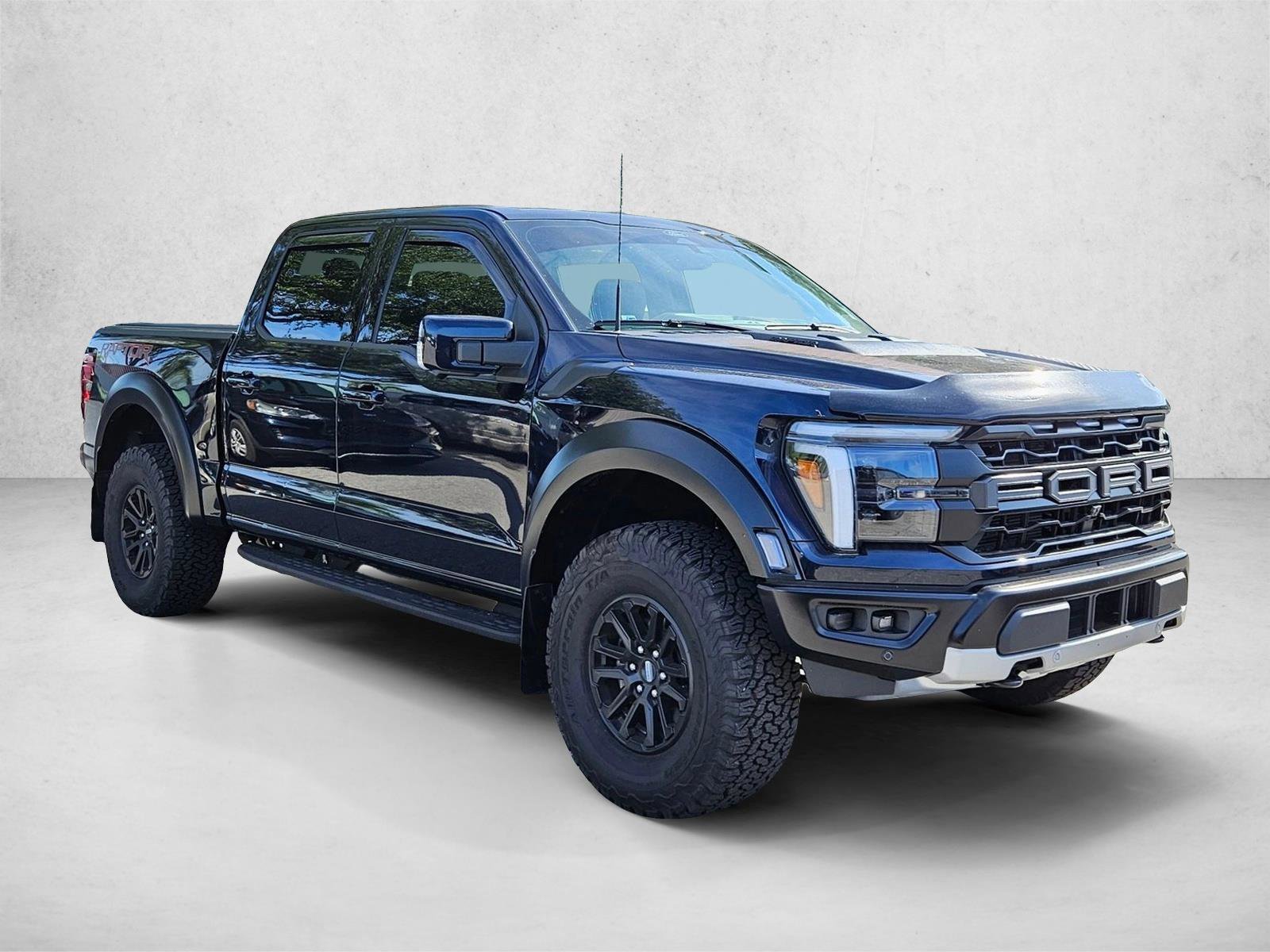 Certified 2025 Ford F150 Raptor AWD/4WD image 3