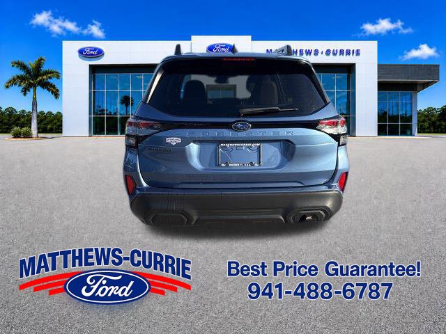 Used 2025 Subaru Forester Premium AWD/4WD image 5