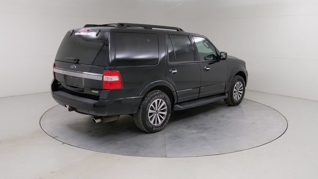 Certified 2017 Ford Expedition XLT w/ Equipment Group 202A AWD/4WD image 13