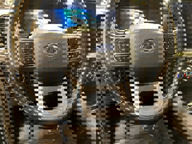 Certified 2023 Ford F150 Lariat w/ FX4 Off-Road Package image 9