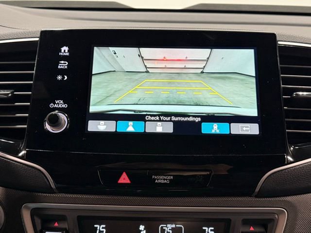 Used 2024 Honda Passport TrailSport image 29