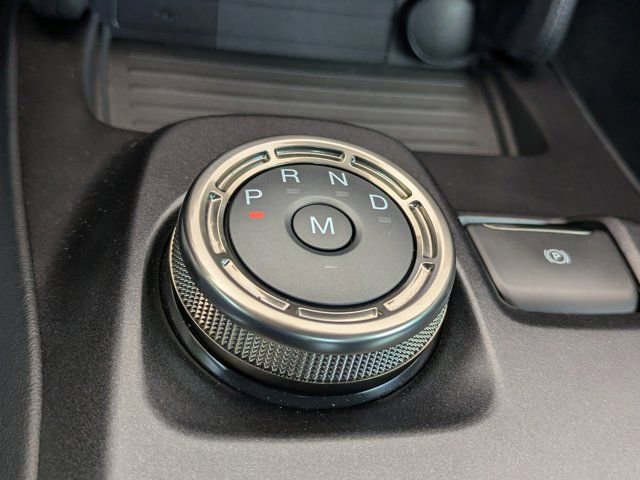 Certified 2022 Ford Mustang Shelby GT500 w/ Carbon Fiber Track Pack image 26