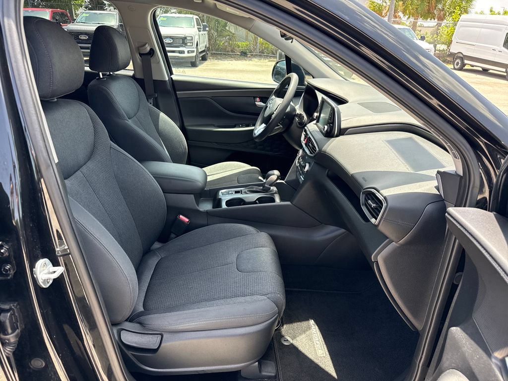 Used 2019 Hyundai Santa Fe SEL FWD image 25
