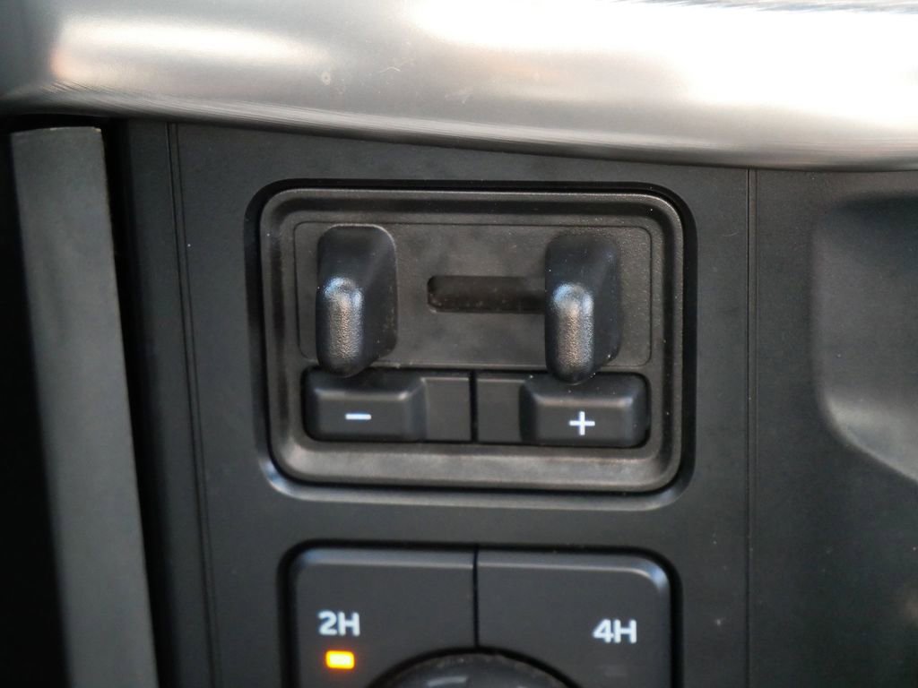 Certified 2023 Ford F150 Lariat w/ Equipment Group 502A High image 24