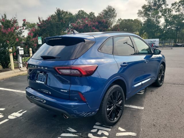 Certified 2023 Ford Escape ST-Line Elite AWD/4WD image 5