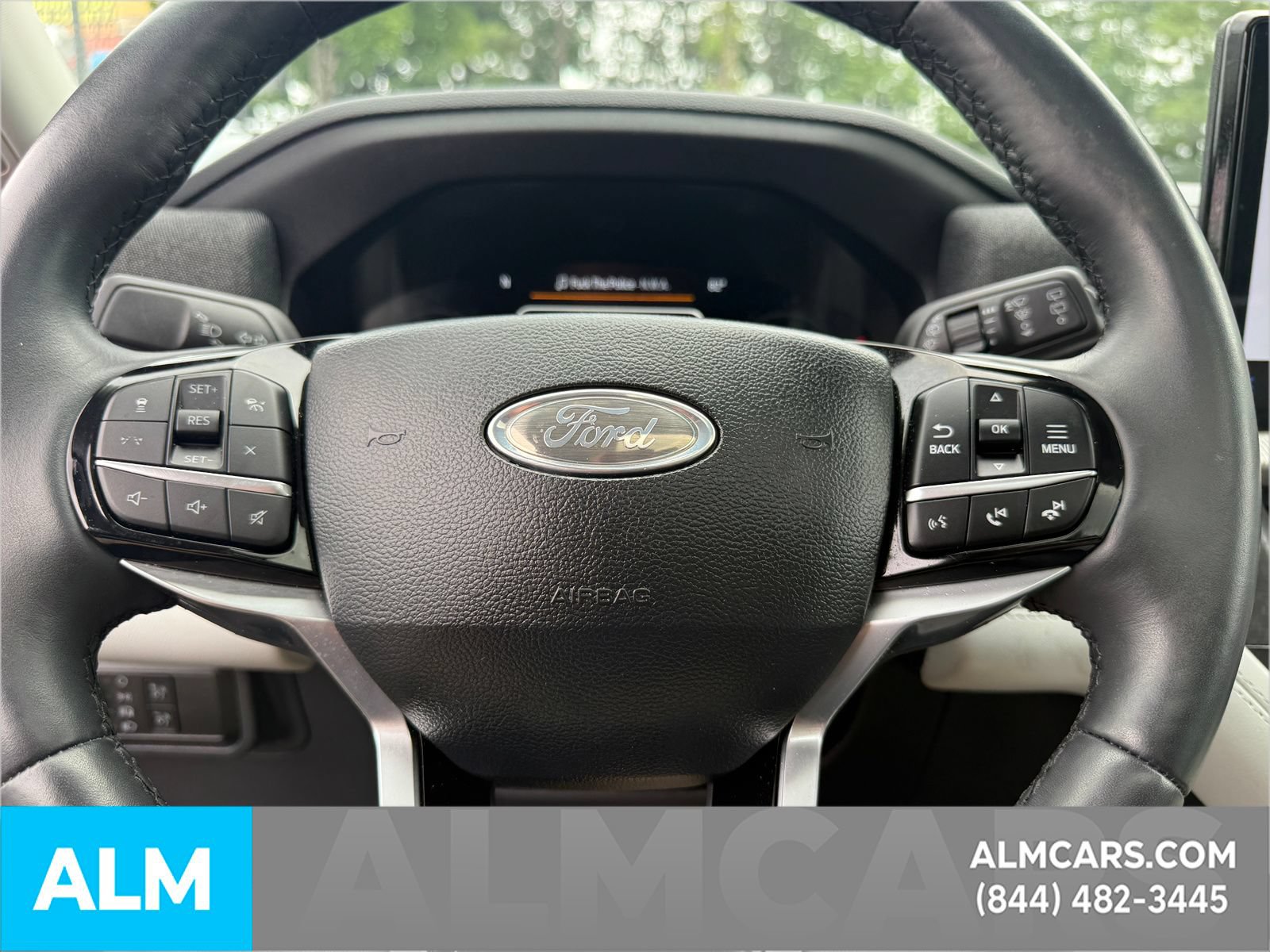 Certified 2025 Ford Explorer Platinum w/ Ultimate Package AWD/4WD image 23