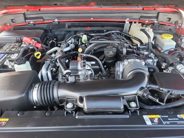 Used 2022 Jeep Wrangler Sport AWD/4WD image 30