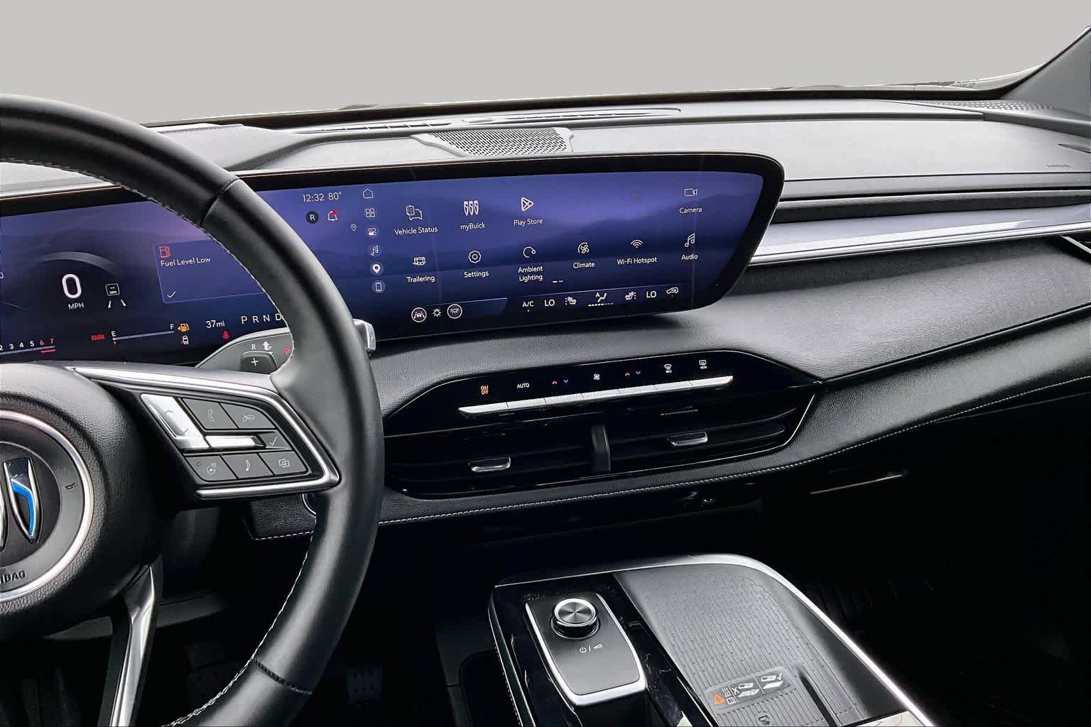 Used 2026 Buick Enclave Sport Touring w/ Power Package FWD image 7