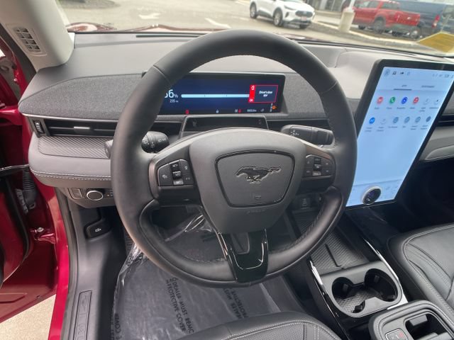Certified 2025 Ford Mustang Mach-E Premium AWD/4WD image 17