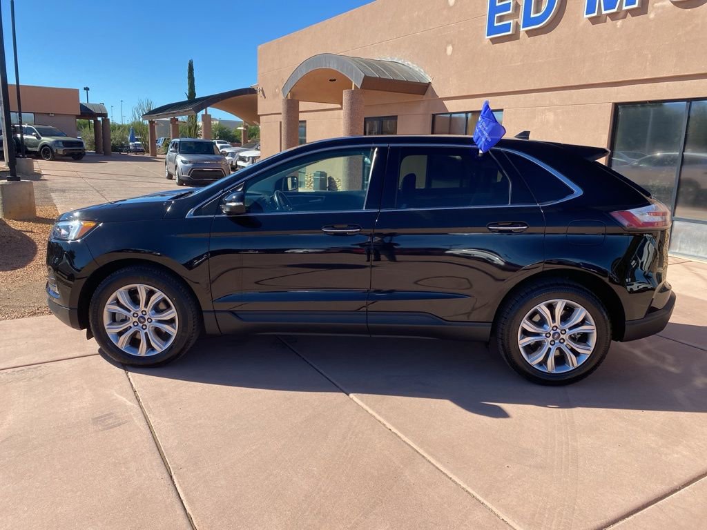 Certified 2022 Ford Edge Titanium image 5