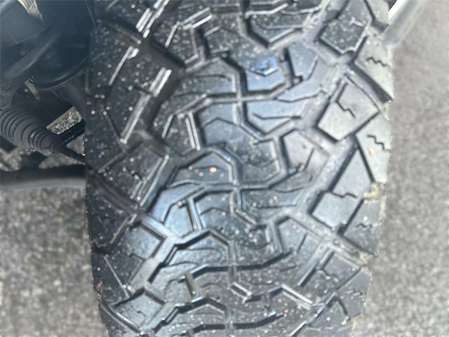 Used 2021 GMC Yukon SLT image 11