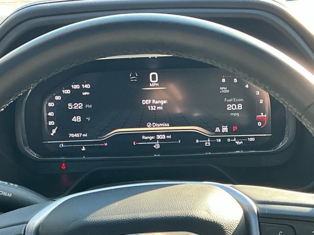 Used 2023 GMC Yukon XL SLT w/ SLT Premium Package image 14