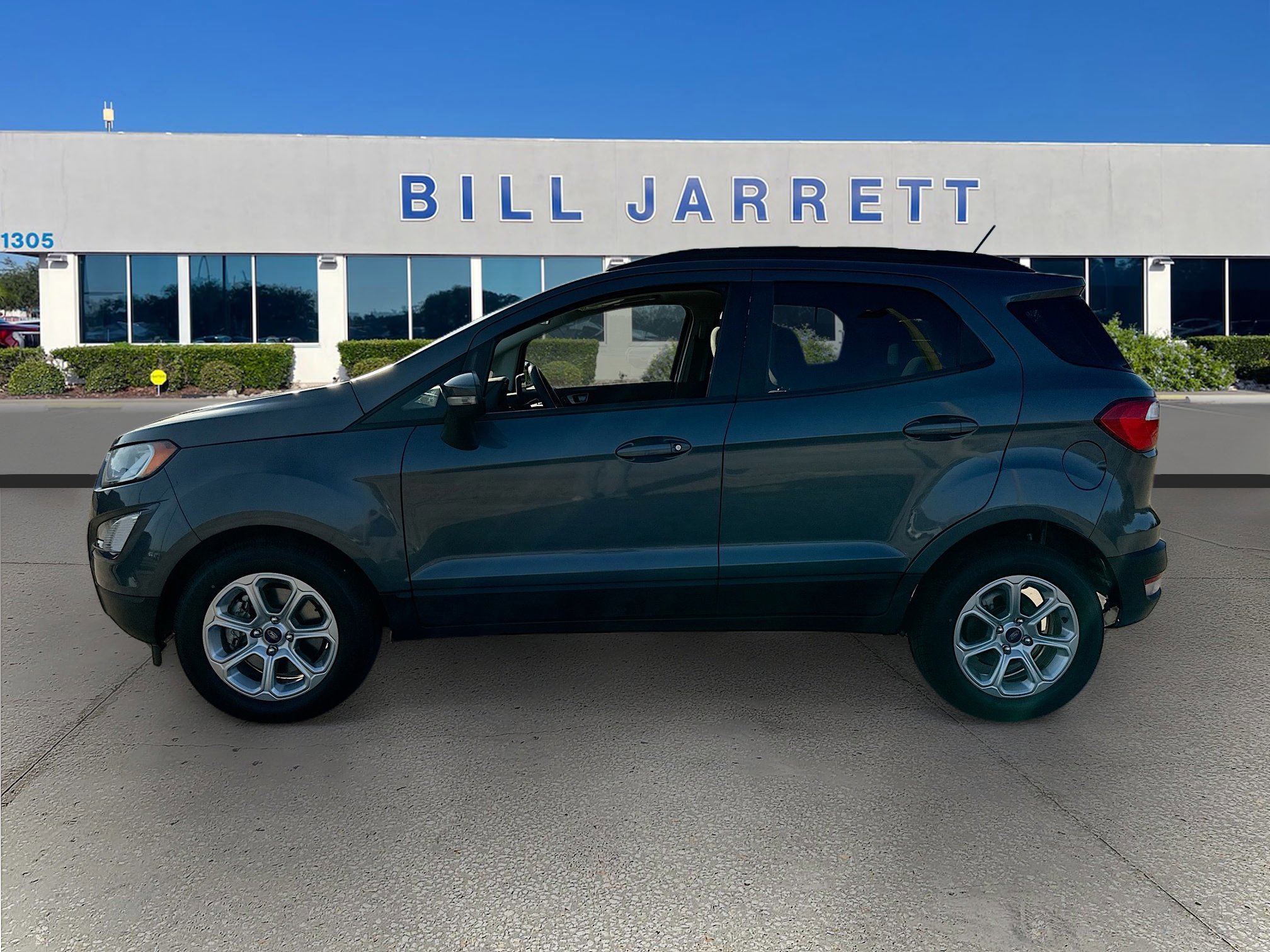 Certified 2021 Ford EcoSport SE image 2