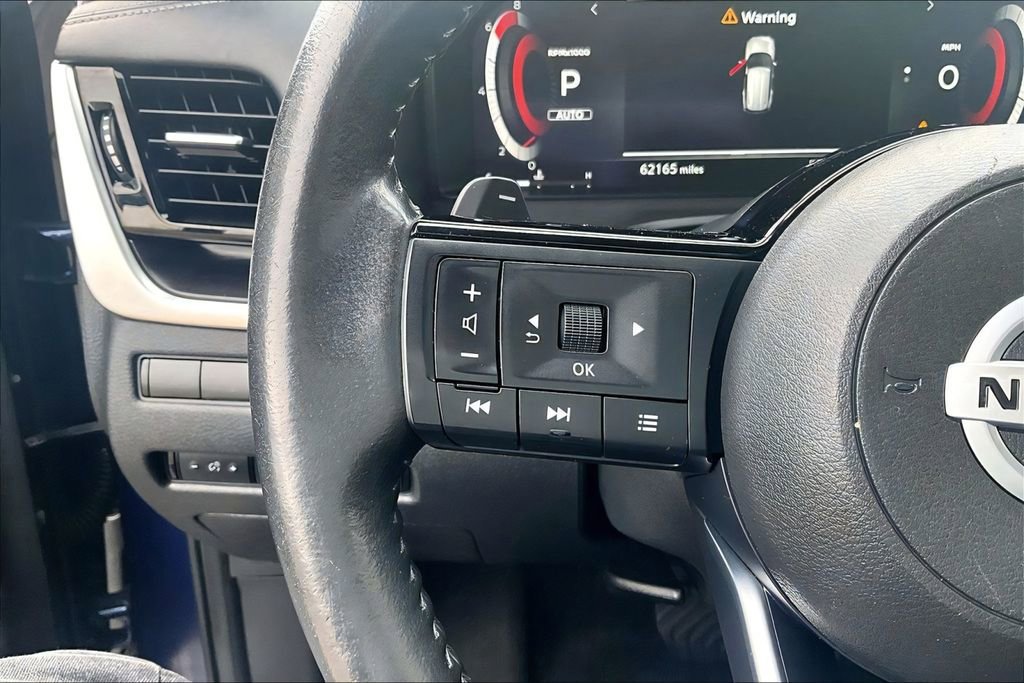 Used 2021 Nissan Rogue Platinum AWD/4WD image 17