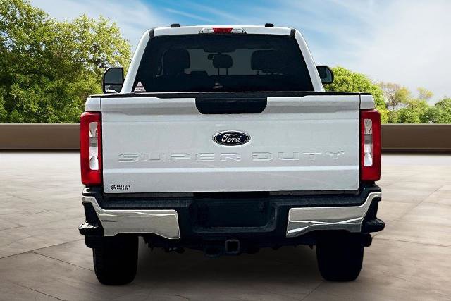 Certified 2023 Ford F350 XLT AWD/4WD image 2