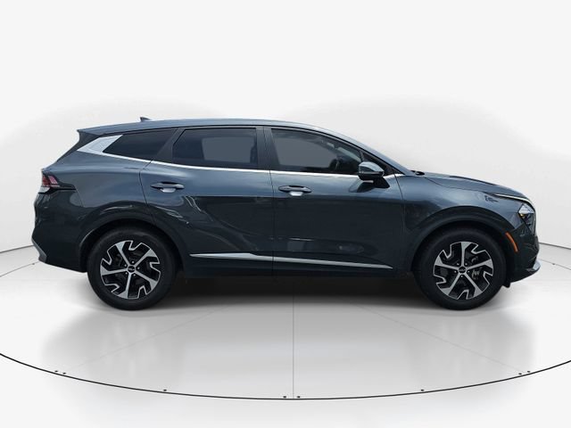 Used 2023 Kia Sportage EX FWD image 2