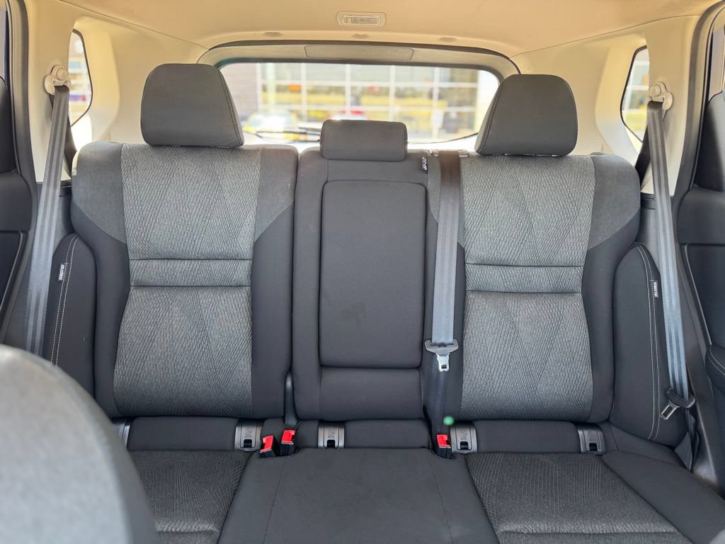 Used 2025 Nissan Rogue SV AWD/4WD image 31