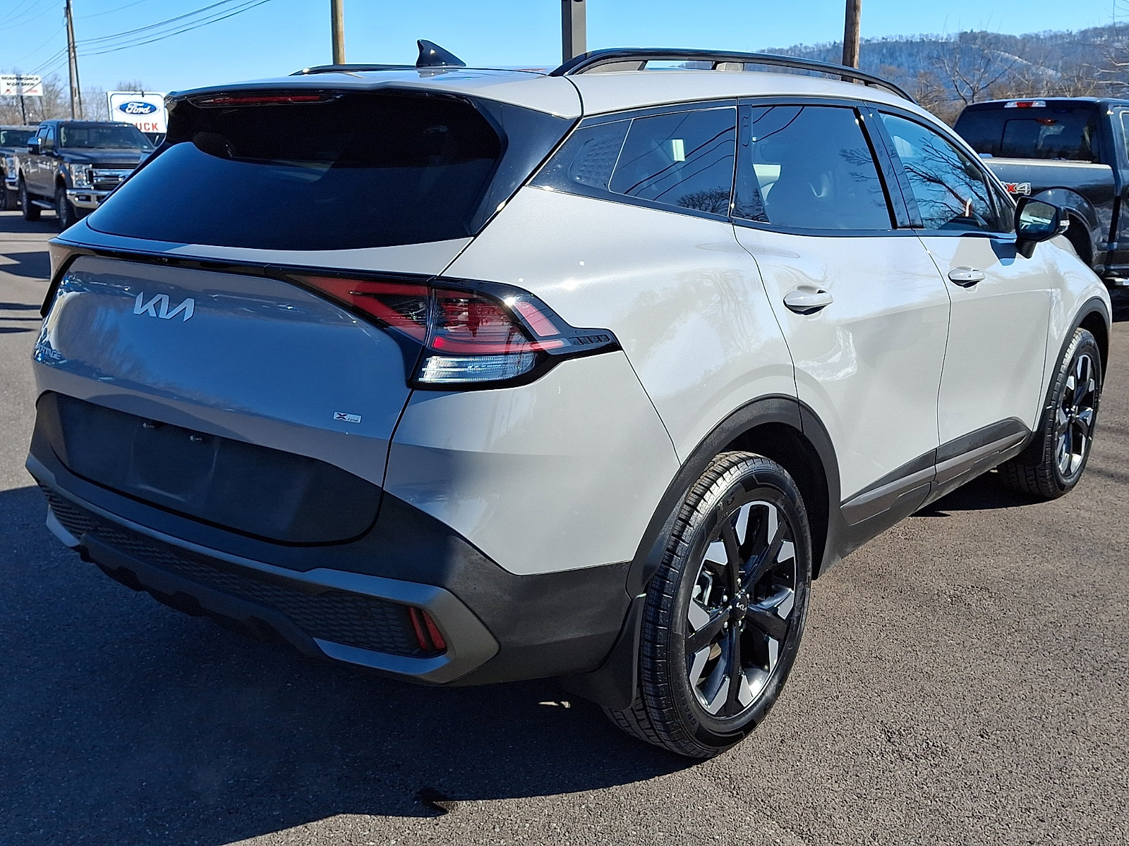 Used 2024 Kia Sportage X-Line w/ X-Line Premium Package image 10