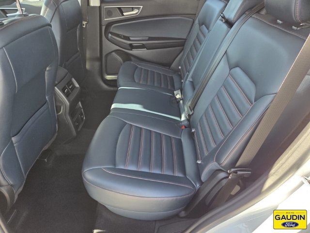 Certified 2023 Ford Edge SEL w/ Sport Appearance Package AWD/4WD image 12