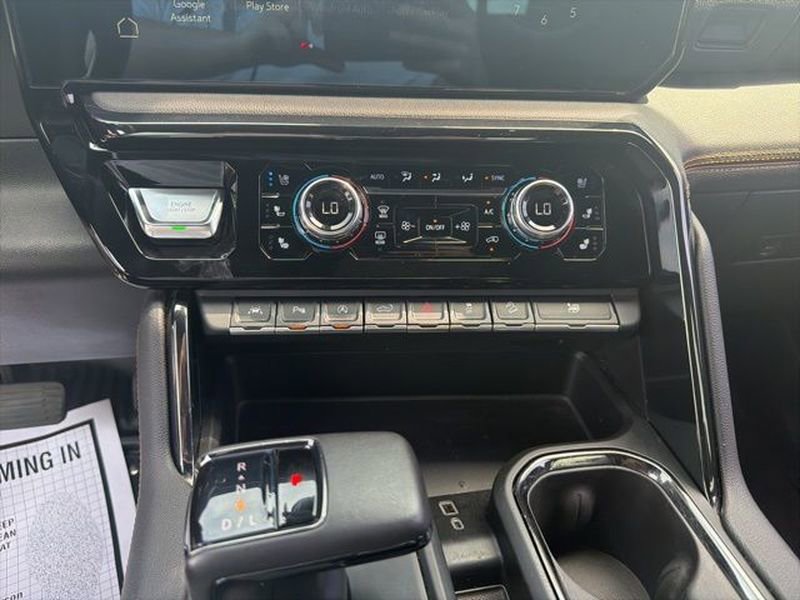 Used 2022 GMC Sierra 1500 AT4 w/ Sierra Safety Plus Package AWD/4WD image 8