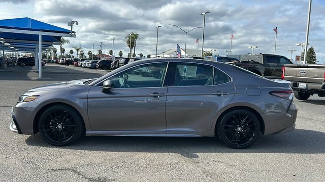 Used 2023 Toyota Camry XSE image 7