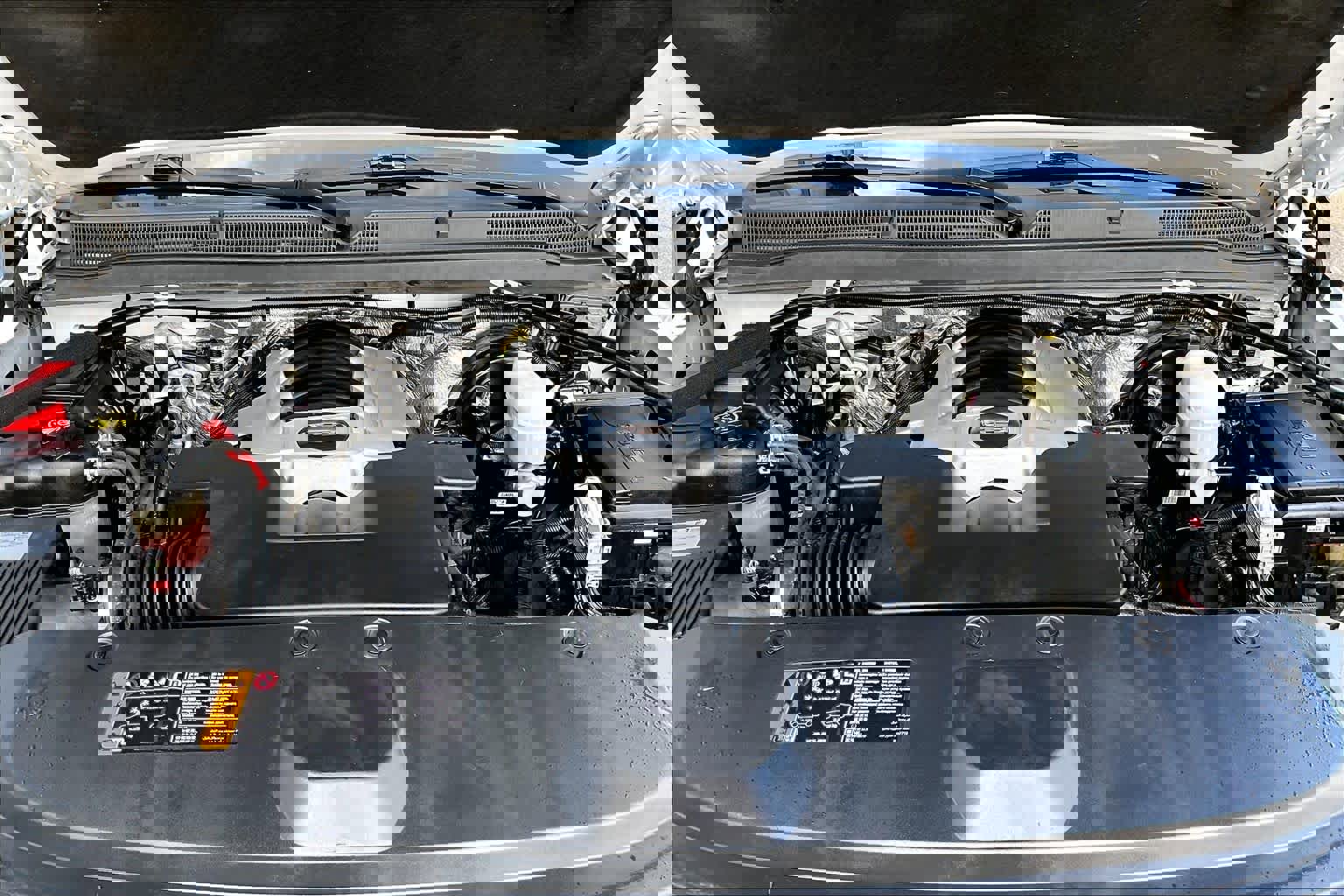 Used 2018 Cadillac Escalade Luxury image 31