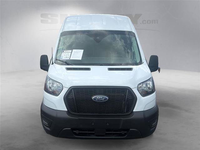 Certified 2025 Ford Transit 250 148 High Roof RWD image 14