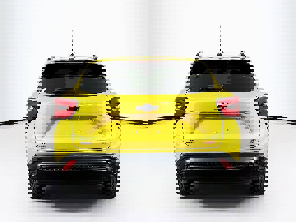 Used 2024 Chevrolet Trax RS w/ Sunroof Package image 5