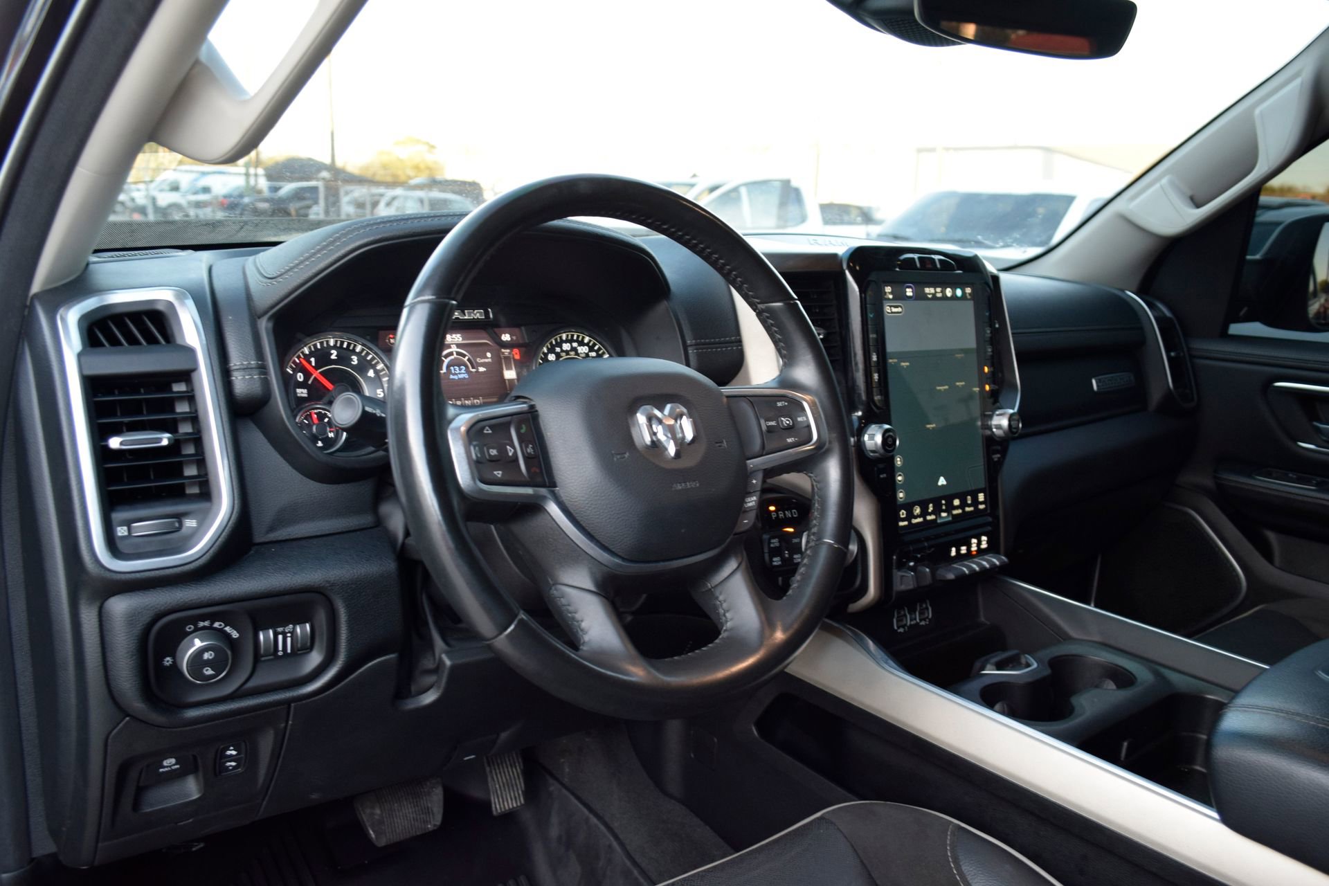 Used 2022 RAM 1500 Laramie image 17