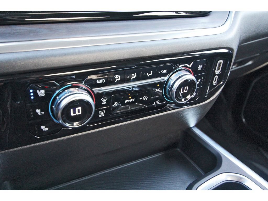 Used 2023 GMC Sierra 1500 SLT AWD/4WD image 23