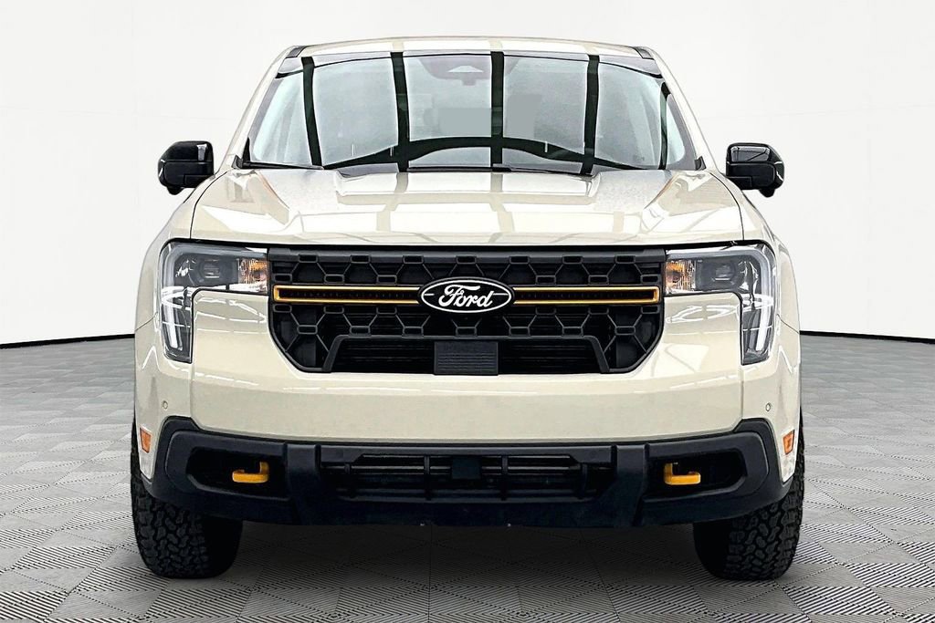 Certified 2025 Ford Maverick Tremor image 6