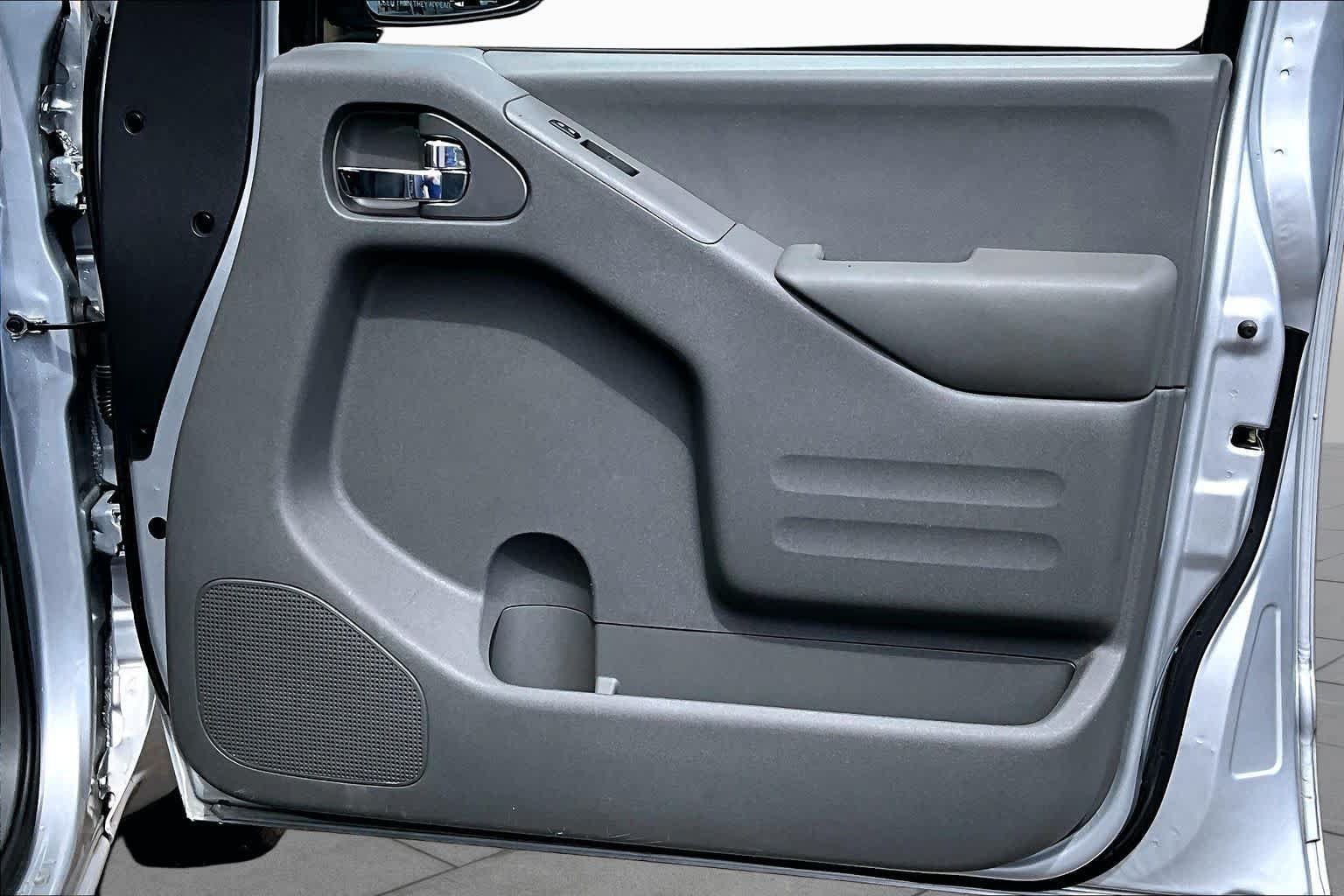 Used 2019 Nissan Frontier SV RWD image 23
