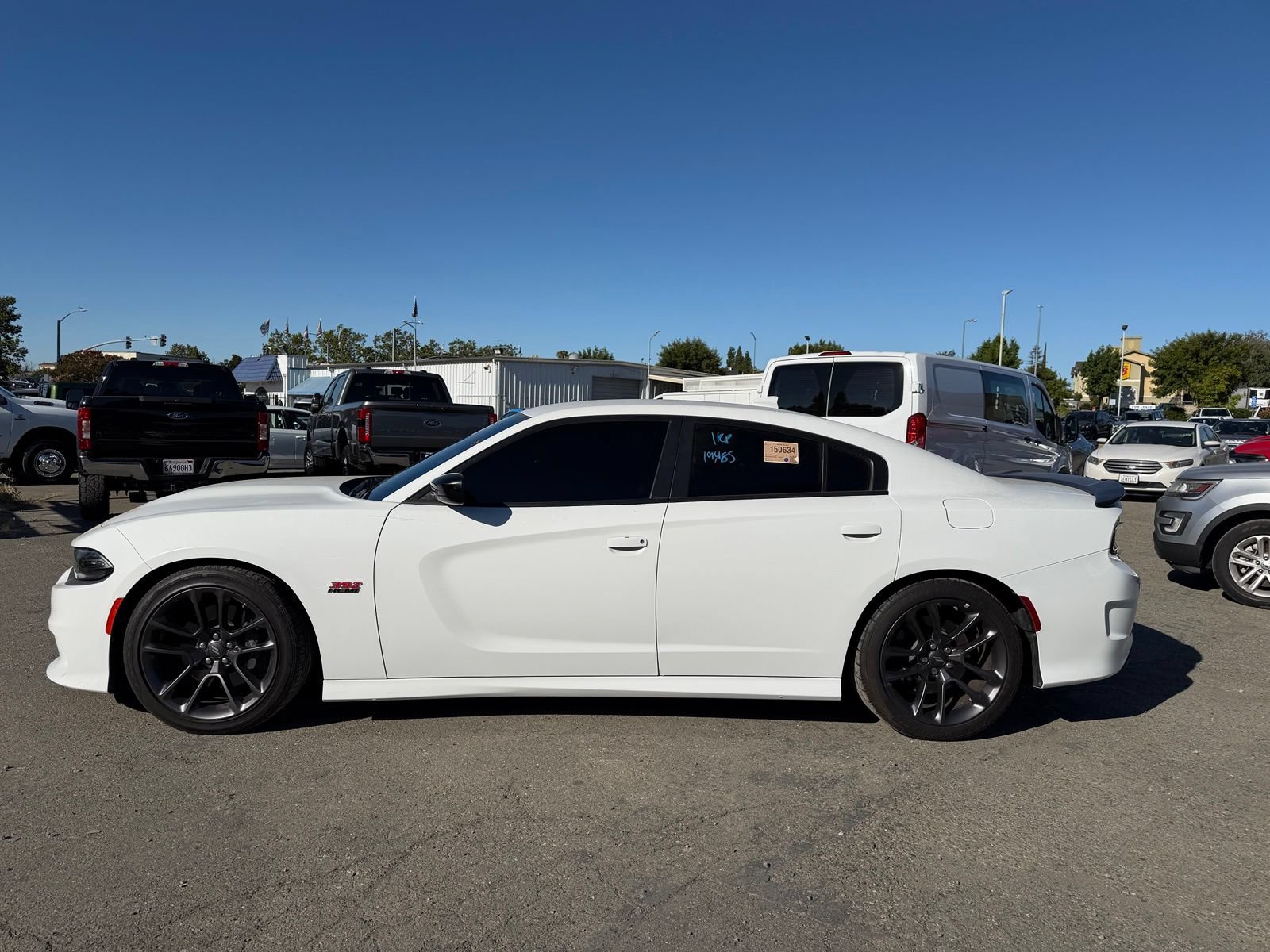 Used 2023 Dodge Charger Scat Pack w/ Navigation & Travel Group RWD image 3