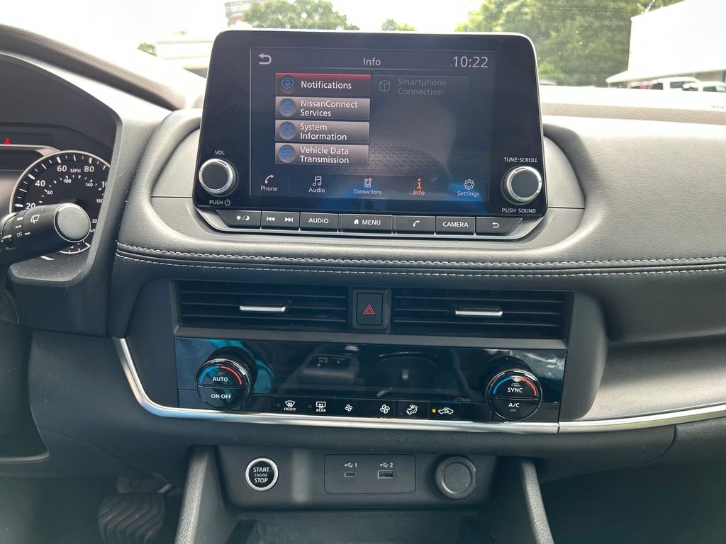 Used 2023 Nissan Rogue SV FWD image 17