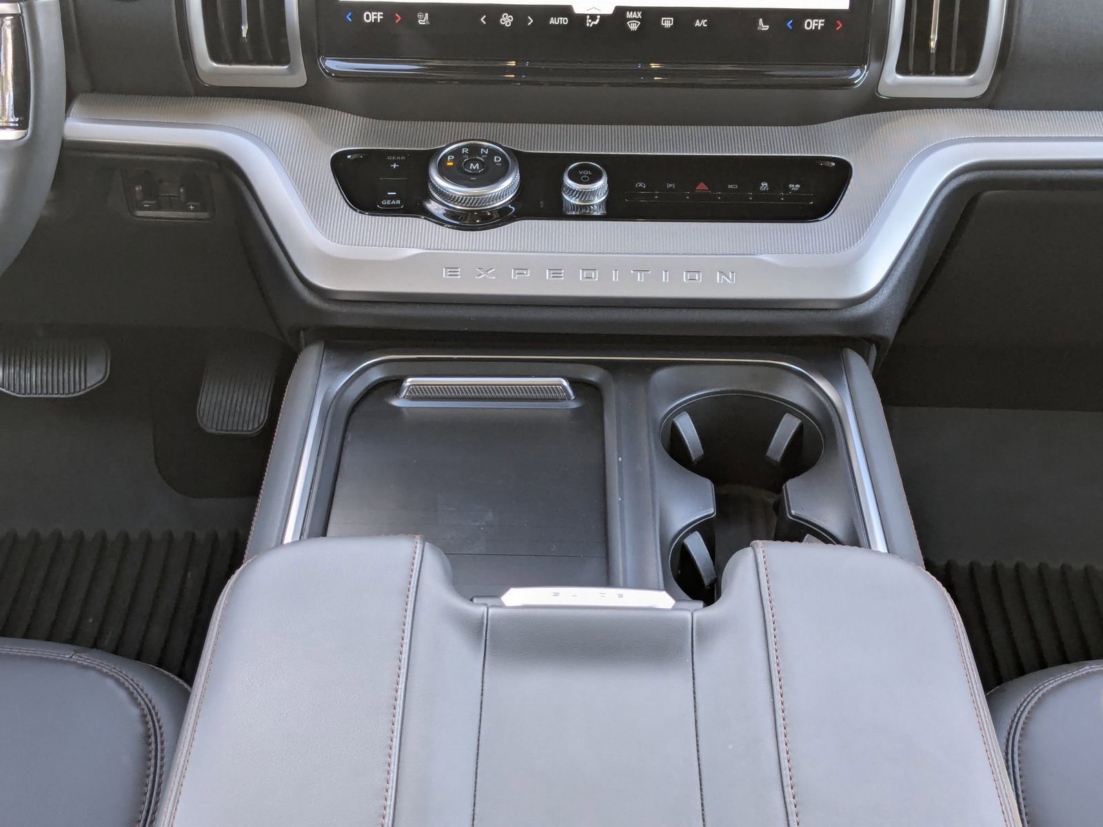 Certified 2025 Ford Expedition Max Active image 22