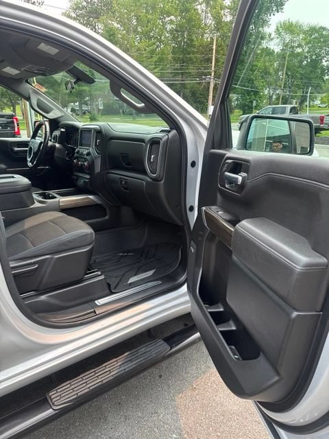 Used 2019 Chevrolet Silverado 1500 RST AWD/4WD image 19
